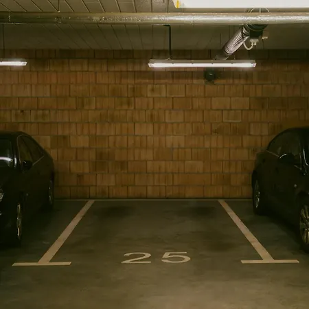 Nestpoint -- Underground Parking -- Air Conditioning קרקוב