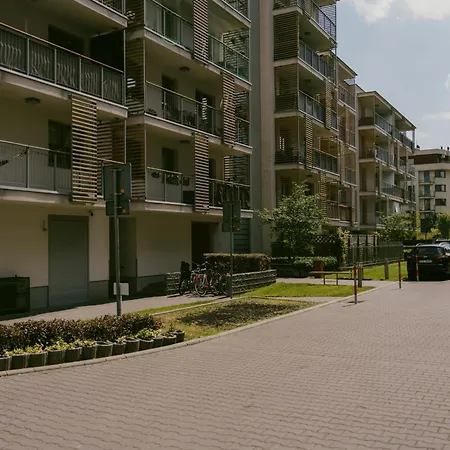 Nestpoint -- Underground Parking -- Air Conditioning * קרקוב